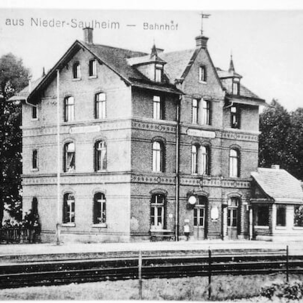 Saulheim wird schnell – 150 Jahre Eisenbahn
